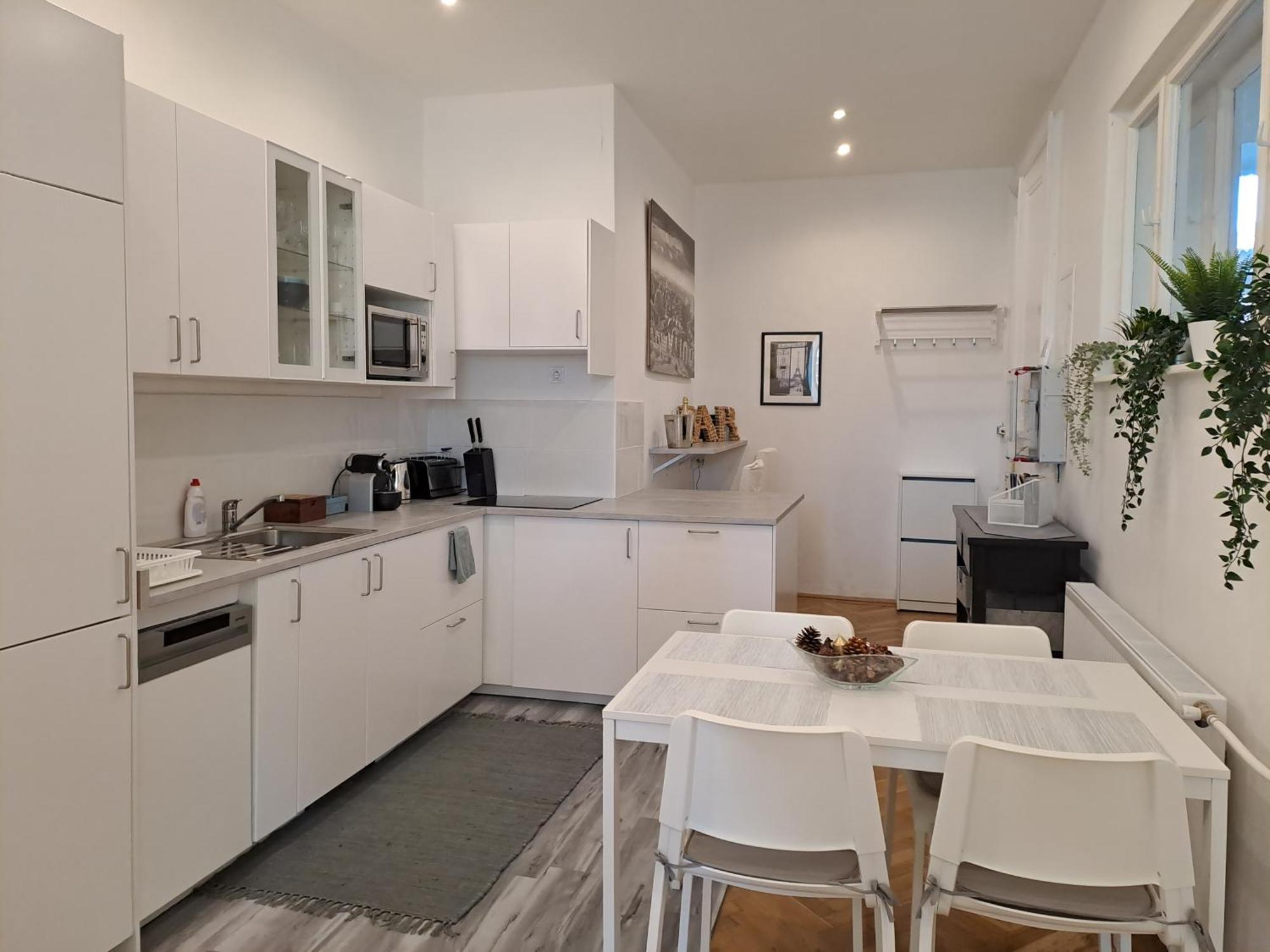 Apartamento Sunny & Elegant Large Flat Next To Parliament *